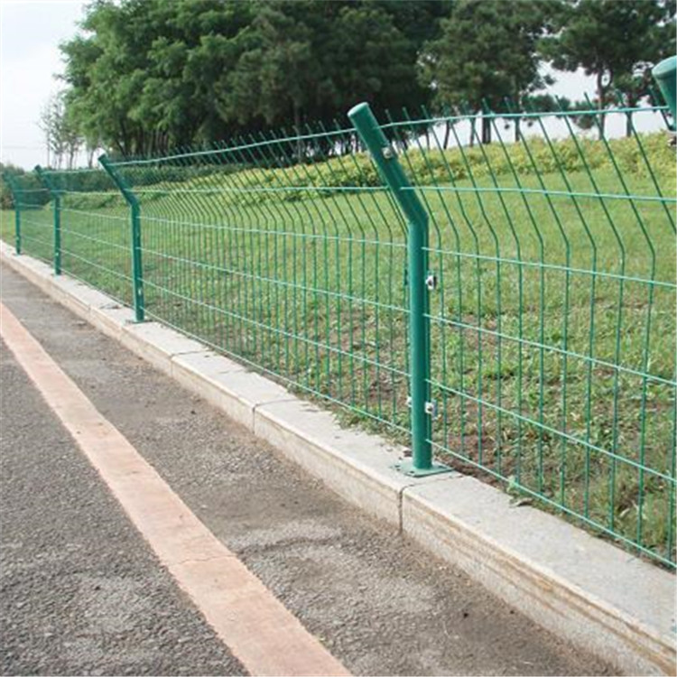 公路護欄網案例展示圖片3