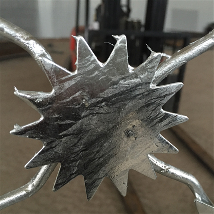 梅花刺鋼網墻案例展示圖片3