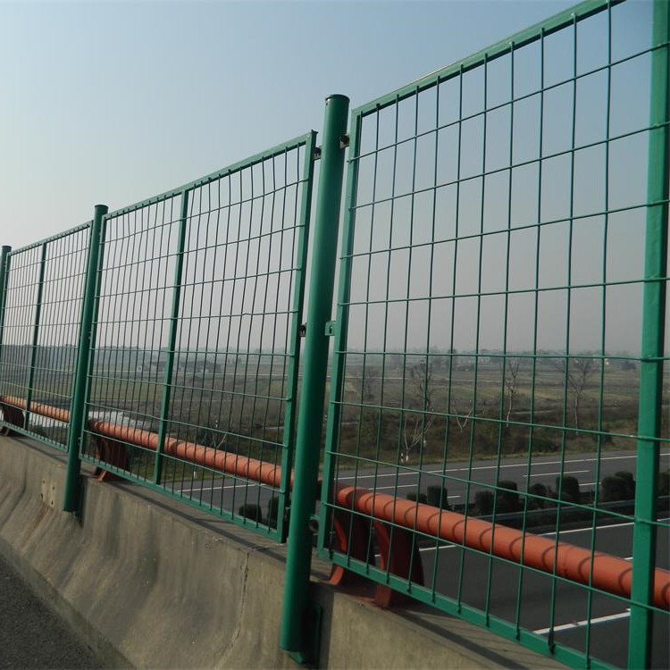 框架橋防拋網(wǎng)案例展示圖片1 框架橋防拋網(wǎng)案例展示圖片1