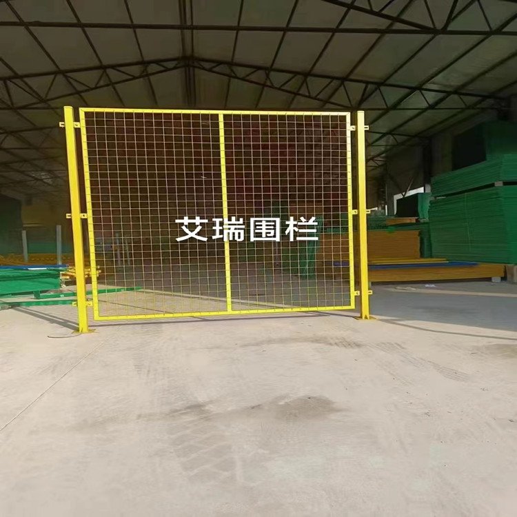 可移動式車間隔離網圖片2 可移動式車間隔離網圖片2